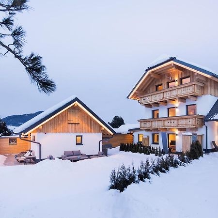 Pistenblick Alpin Sankt Margarethen im Lungau Exterior photo